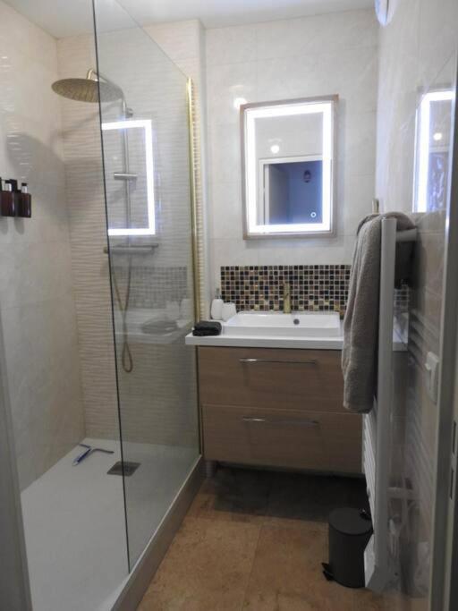 Suite Cosy&Jacuzzi Cenon Exterior photo